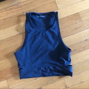 Outdoor voices slash back crop top